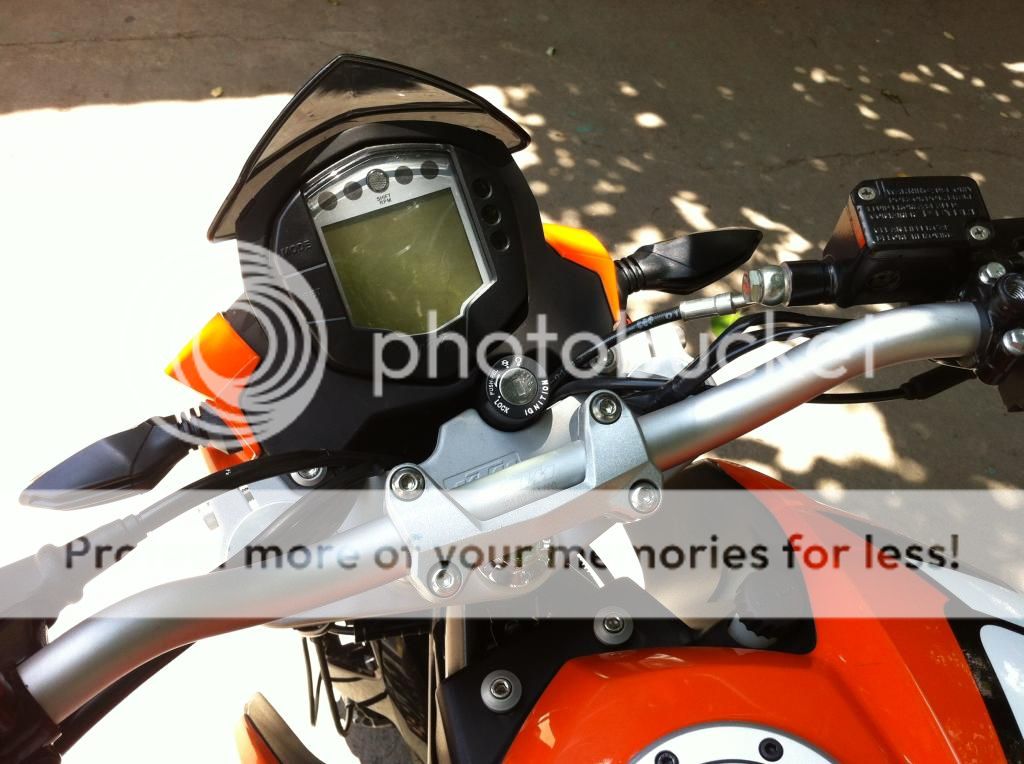 Cần bán KTM DUKE 125 đăng kí 11/2013 mới nguyên còn hơn 1 năm bảo hành của hãng - 5