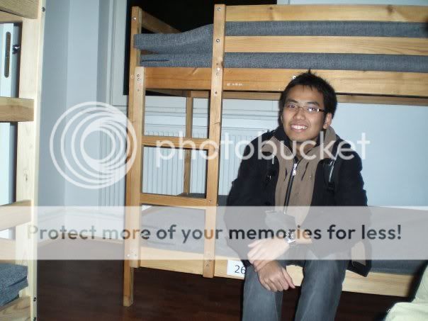 bunk beds, good thing they were clean